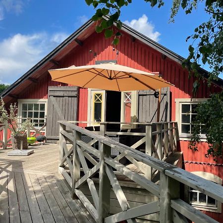 Arphus Lodge Εσκιλστούνα Εξωτερικό φωτογραφία