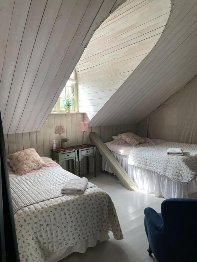Arphus Lodge Εσκιλστούνα Εξωτερικό φωτογραφία