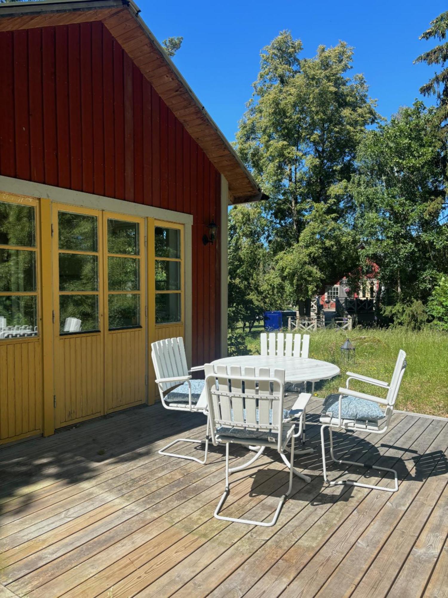 Arphus Lodge Εσκιλστούνα Εξωτερικό φωτογραφία